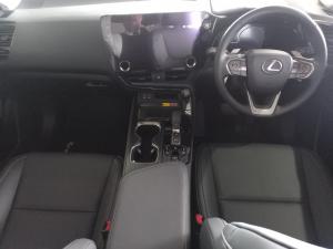 Lexus NX 250 EX - Image 9