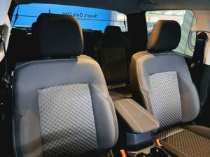 Volkswagen Amarok 2.0TDI 125kW double cab Life 4Motion auto - Image 14