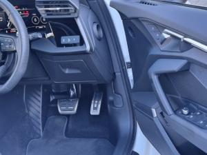 Audi RS3 sedan quattro - Image 3