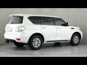 Nissan Patrol 5.6 V8 LE Premium 4WD - Image 2