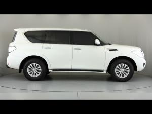 Nissan Patrol 5.6 V8 LE Premium 4WD - Image 4