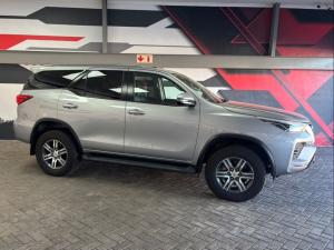 Toyota Fortuner 2.4GD-6 auto - Image 4