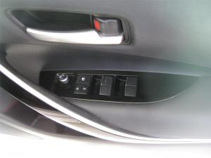 Toyota Corolla 1.8 XS - Image 9