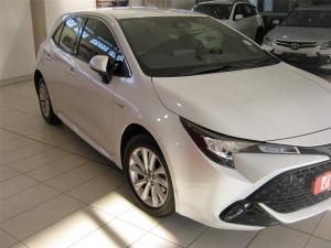 Toyota Corolla hatch 1.8 Hybrid XS - Image 1