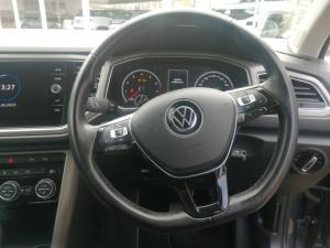 Volkswagen T-Roc 2.0TSI 140kW 4Motion Design - Image 12