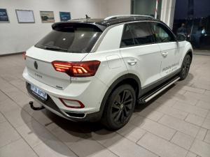 Volkswagen T-Roc 2.0TSI 140kW 4Motion Design - Image 7