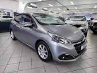 Thumbnail Peugeot 208 1.2 Active