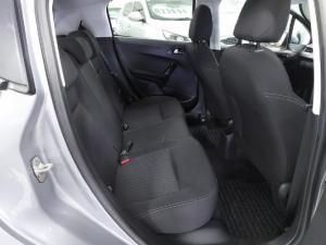 Peugeot 208 1.2 Active - Image 5