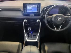 Toyota RAV4 2.0 VX - Image 16