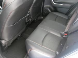 Toyota RAV4 2.0 GX-R AWD - Image 6