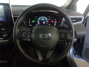 Toyota Corolla 1.8 Hybrid XS - Image 23