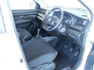 Toyota Rumion 1.5 SX manual - Image 16