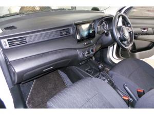 Toyota Rumion 1.5 SX manual - Image 9