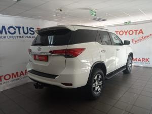 Toyota Fortuner 2.4GD-6 auto - Image 2