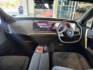 BMW iX xDRIVE40 - Image 10