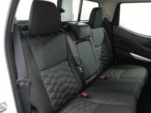 Nissan Navara 2.5DDTi double cab LE 4x4 auto - Image 5