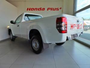 Mitsubishi Triton 2.4DI-D single cab GL - Image 5