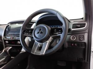 Mitsubishi Pajero Sport 2.4DI-D - Image 8