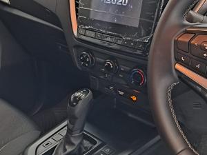 Isuzu D-Max 1.9TD double cab LS auto - Image 9