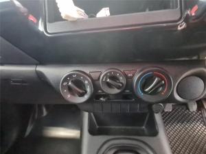 Toyota Hilux 2.0 single cab S (aircon) - Image 12