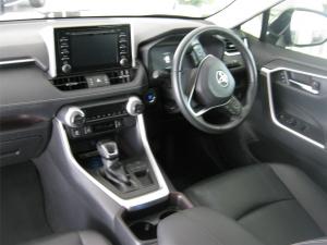Toyota RAV4 2.0 VX - Image 14