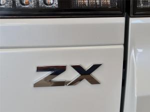 Toyota Land Cruiser 300 3.5T ZX - Image 38