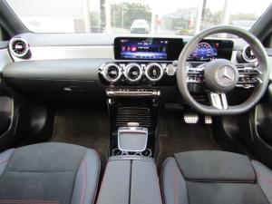 Mercedes-Benz A200 automatic - Image 3