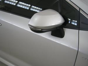 Toyota Corolla hatch 1.8 Hybrid XS - Image 14