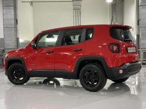 Jeep Renegade 1.4T Sport - Image 4