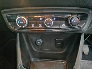 Opel Crossland X 1.2 Turbo Cosmo - Image 11