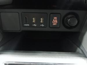 Mitsubishi Pajero Sport 2.4DI-D 4x4 Exceed - Image 12