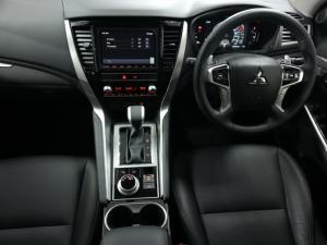 Mitsubishi Pajero Sport 2.4DI-D 4x4 Exceed - Image 6