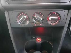 Volkswagen Polo hatch 1.2TDI BlueMotion - Image 11