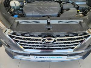 Hyundai Tucson 2.0 Crdi Sport automatic - Image 9