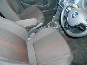 Volkswagen Polo Vivo hatch 1.0TSI GT - Image 6