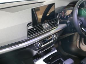 Audi Q5 40TDI quattro Advanced - Image 10