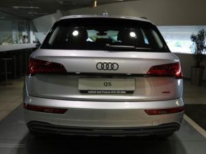 Audi Q5 40TDI quattro Advanced - Image 6