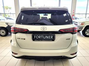 Toyota Fortuner 2.8GD-6 4x4 - Image 4