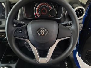 Toyota Vitz 1.0 XR auto - Image 18