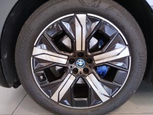 BMW iX xDrive40 - Image 4