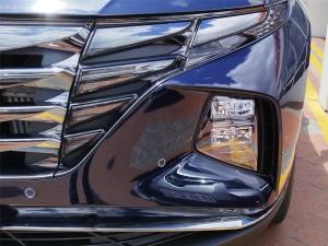 Hyundai Tucson 2.0D Elite - Image 17