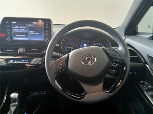 Toyota C-HR 1.2T Luxury - Image 10