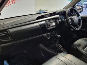 Toyota Hilux 2.4GD single cab S (aircon) - Image 6