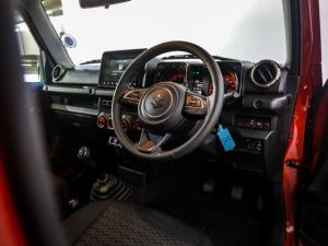 Suzuki Jimny 1.5 GLX AllGrip 5-door manual - Image 13