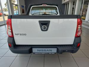 Nissan NP200 1.6i safety pack (aircon) - Image 7