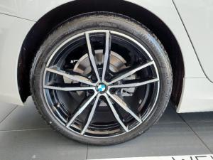 BMW 3 Series 318i M Sport - Image 11