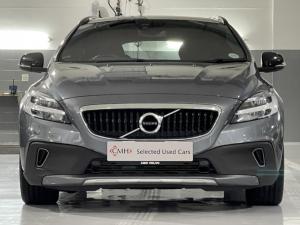 Volvo V40 Cross Country T4 Excel auto - Image 2