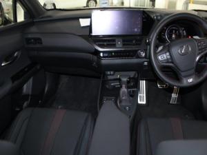 Lexus UX 250h F-SPORT - Image 3