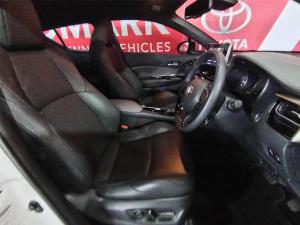 Toyota C-HR 1.2T Luxury - Image 7