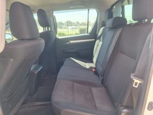Toyota Hilux 2.8GD-6 double cab 4x4 Raider auto - Image 9